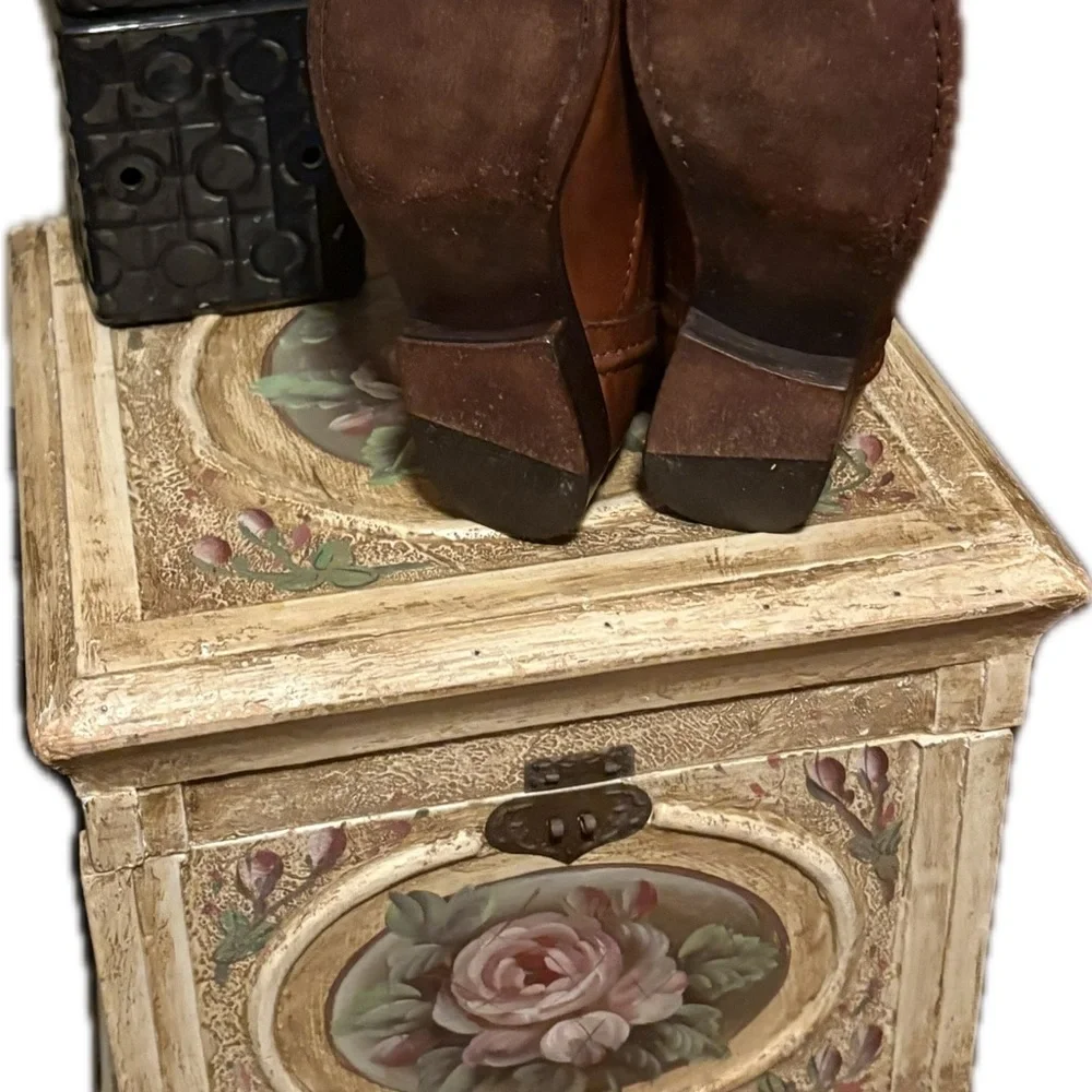 Frye Melissa Trapunto Beautiful Leather Boots Size 6 - Picture 2 of 9